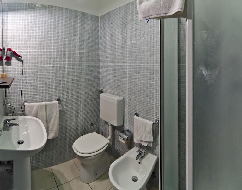 Pollon Inn Sanremo Bagian luar foto